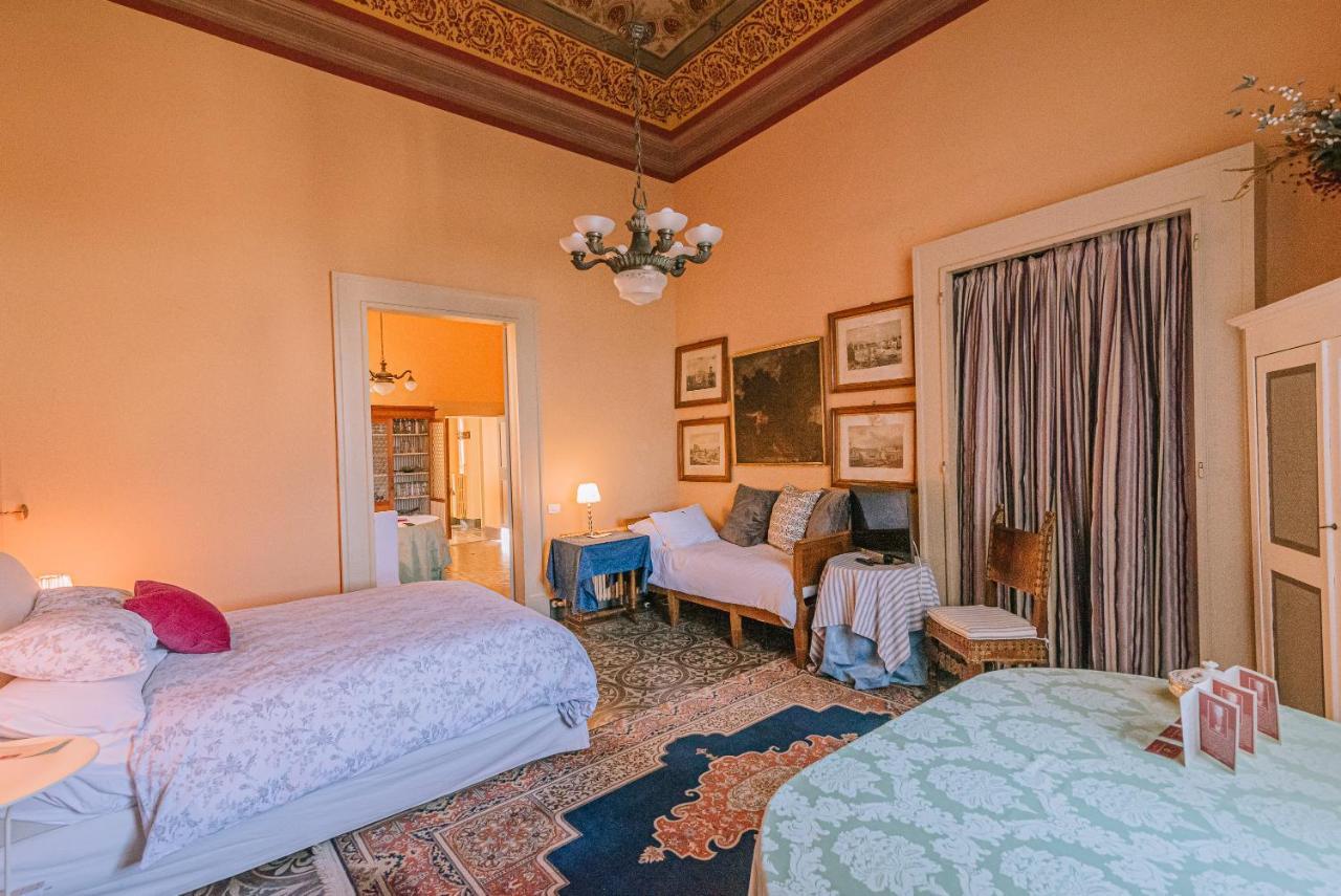 Palazzo Romani Adami Fermo Extérieur photo