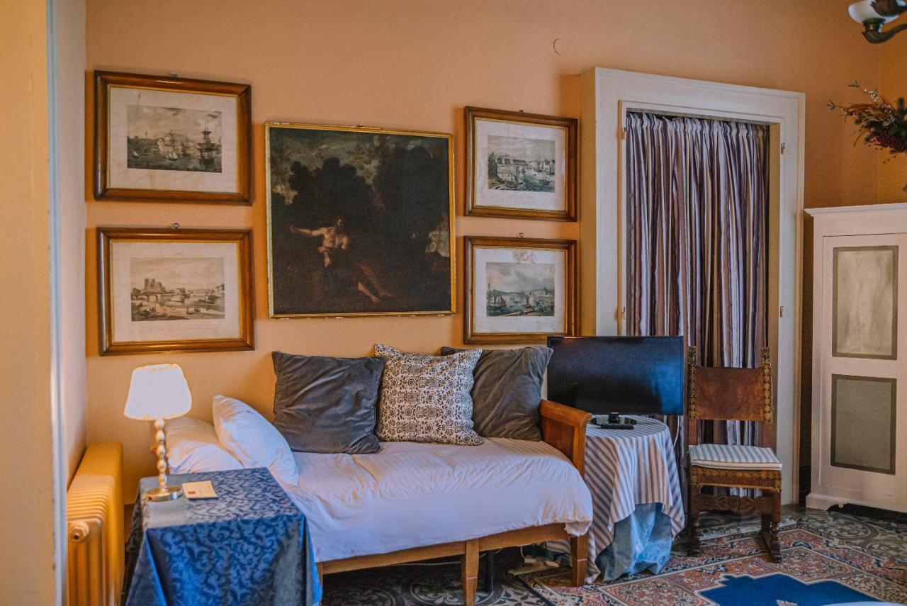 Palazzo Romani Adami Fermo Extérieur photo