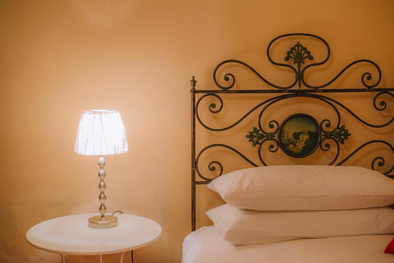 Palazzo Romani Adami Fermo Extérieur photo