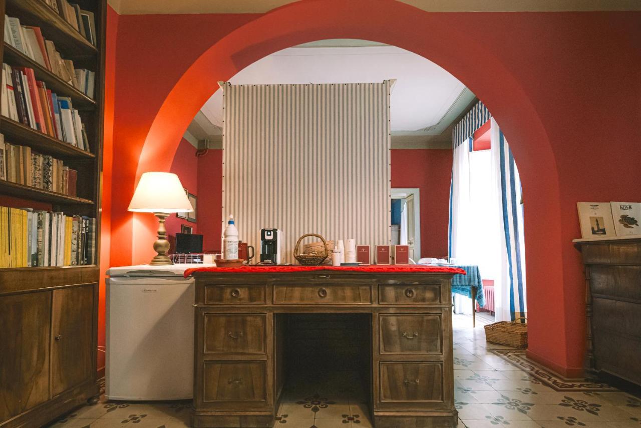 Palazzo Romani Adami Fermo Extérieur photo